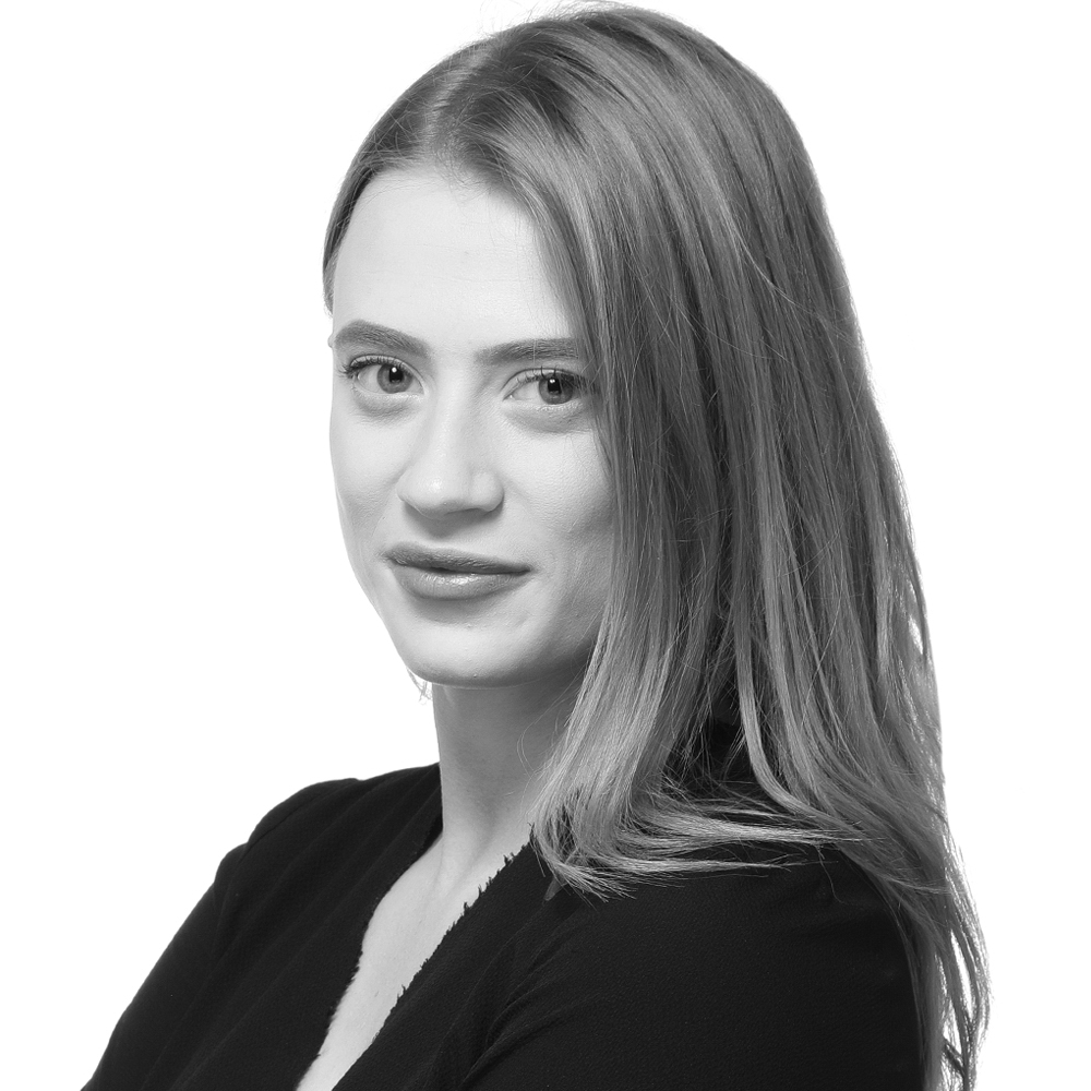 1001460-BW-Linkedin-28